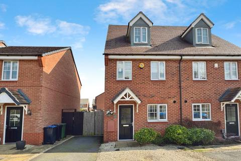 44 Brackley Crescent, Warwick, CV34 6XT