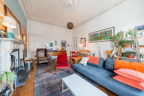 64 Queens Drive, Glasgow, G42 8BW