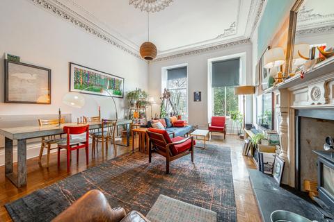 64 Queens Drive, Glasgow, G42 8BW