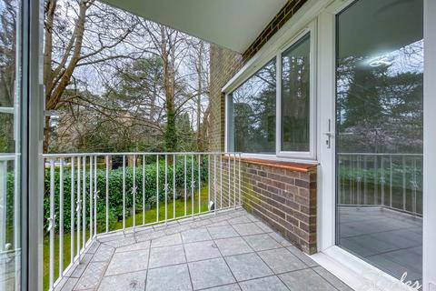 2 bedroom apartment to rent, 16 Lindsay Road, Bournemouth, Dorset