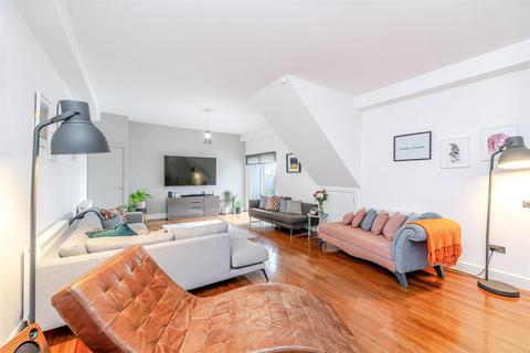 4 bedroom detached house for sale, Main Street, Blackridge