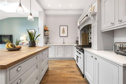 52 Woodberry Avenue, London, N21 3LD