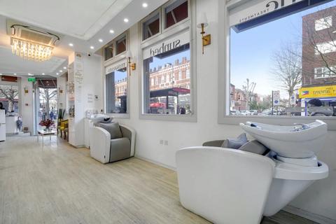 Shop to rent, Cricklewood Broadway, London, NW2