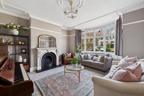 4 bedroom semi-detached house for sale, Tynedale Avenue, Whitley Bay