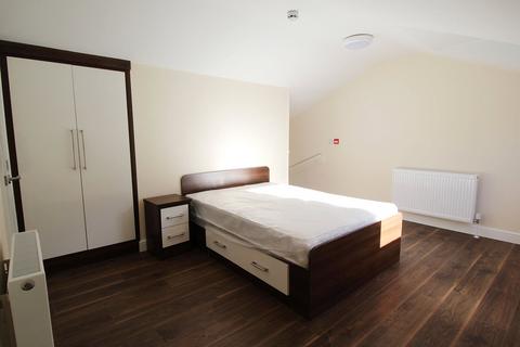 2 bedroom apartment to rent, Apt 8, 8 Blenheim Terrace, Woodhouse LS2