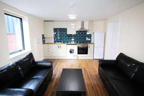 Apt 8, 8 Blenheim Terrace, Woodhouse LS2