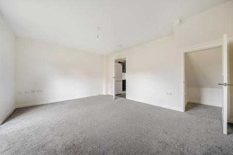 3 bedroom detached house to rent, Horwood Drive, Nottingham NG4