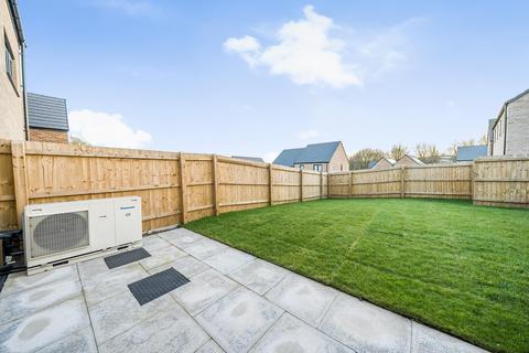 3 bedroom townhouse to rent, Lincoln Drive , Nottingham NG4