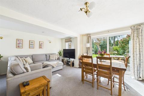 3 bedroom end of terrace house for sale, Upavon Gardens, Bracknell, Berkshire, RG12