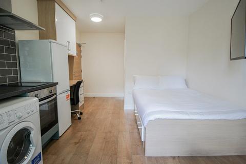 Studio to rent, Apt 27, Lofthouse Residence, 78 Lofthouse Place LS2