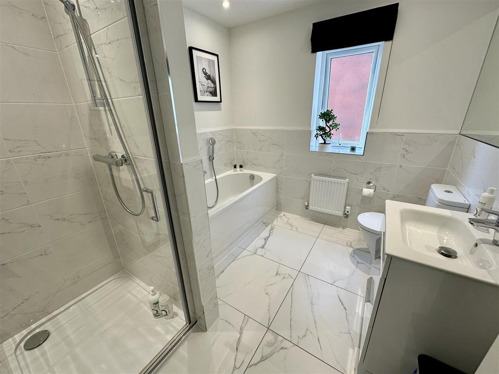 Family bathroom