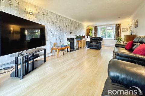 4 bedroom detached house for sale, Wasdale Close, Heath Park, Sandhurst