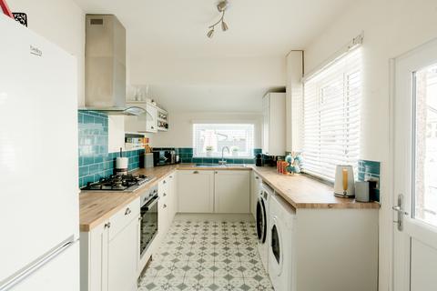 32 Boston Road, Bristol, BS7 0HB