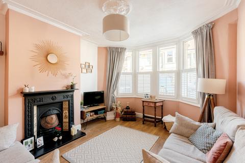 32 Boston Road, Bristol, BS7 0HB