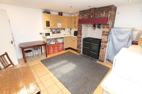 3 Third Street, Low Moor, Bradford, BD12 0JB