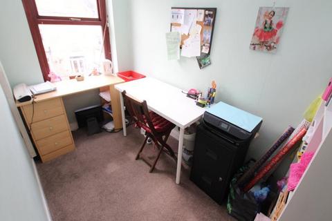 3 Third Street, Low Moor, Bradford, BD12 0JB