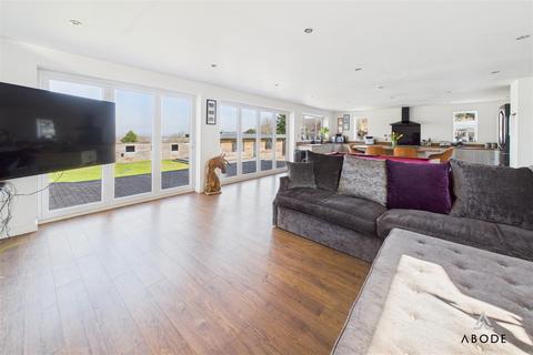 75 Barroon, Castle Donington, Derby, DE74 2PF