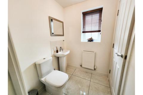 undefined, Port Stanley Close, Norton Fitzwarren, Taunton
