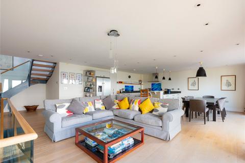 Carn Tommen Castle Drive, St Mawes, Truro, TR2 5DE