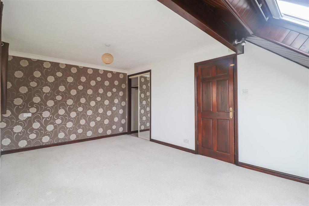Bedroom 2-1.jpg