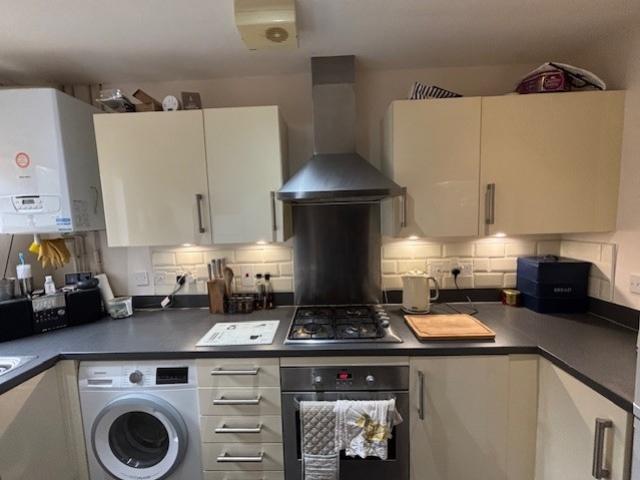 Kitchen 1