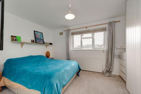 2 bedroom end of terrace house for sale, South Road, London W5