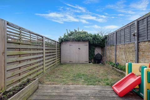 26 South Road, London, W5 4RY