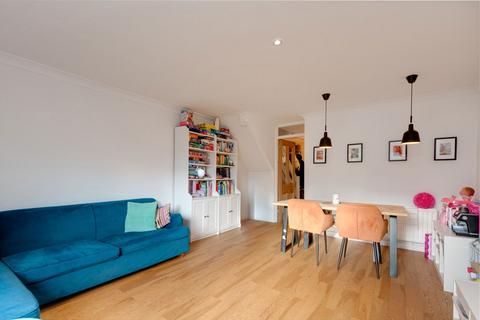 26 South Road, London, W5 4RY