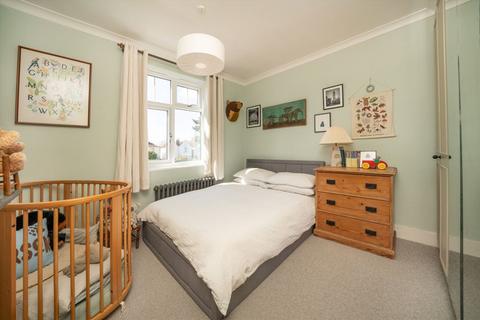 30 Ditton Hill Road, Long Ditton, Surbiton, KT6 5JD