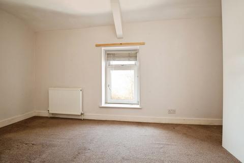 3 bedroom terraced house to rent, Williams Place, Pontypridd, CF37