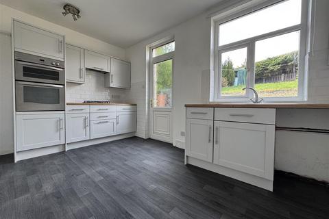 2 bedroom semi-detached house for sale, Deyne Road, Huddersfield HD4