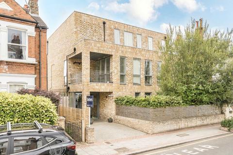 undefined, Longley Road, London SW17