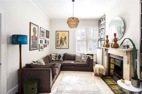 22 Thornby Road, London, E5 9QL