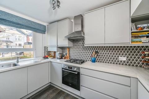 1 bedroom flat for sale, Swanage Road, Wandsworth, London, SW18