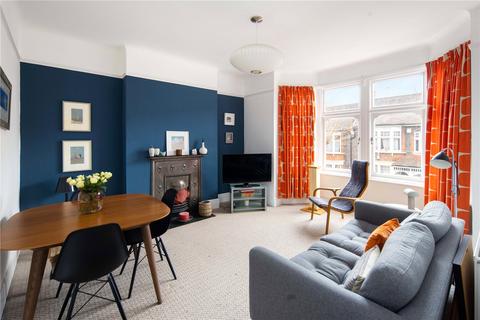 3 bedroom maisonette for sale, Cleveleys Road, Upper Clapton, London, E5