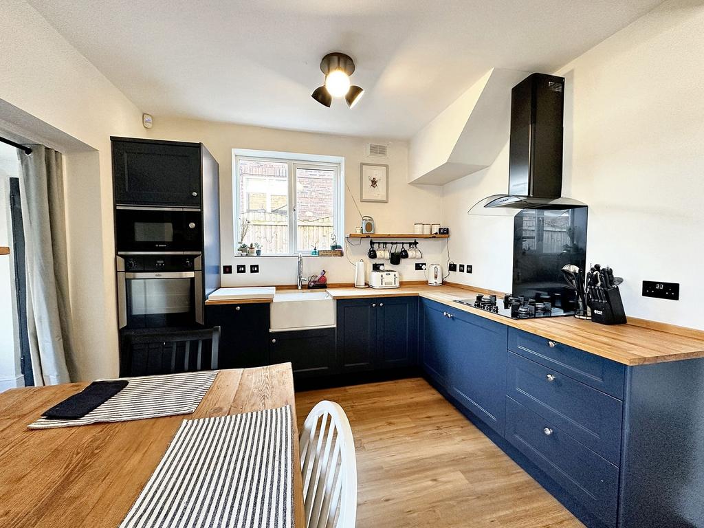 Dining Kitchen