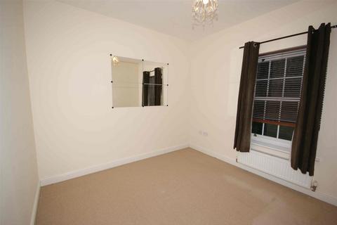 3 bedroom semi-detached house to rent, Masterson Street,Exeter,Devon,