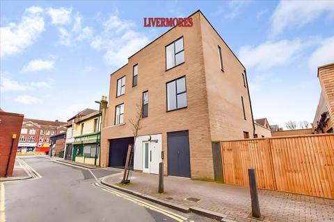 2 bedroom apartment to rent, Elm Terrace, London