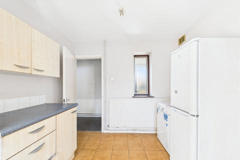 2 bedroom end of terrace house for sale, Shenstone Gardens, Romford RM3