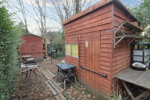 31 Victory Road, Beeston, Nottingham, NG9 1LH