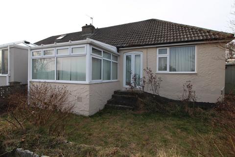4 Mackingstone Drive, Oakworth, Keighley, BD22 0RL