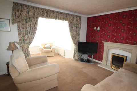 4 Mackingstone Drive, Oakworth, Keighley, BD22 0RL