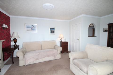 4 Mackingstone Drive, Oakworth, Keighley, BD22 0RL