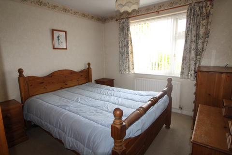 4 Mackingstone Drive, Oakworth, Keighley, BD22 0RL