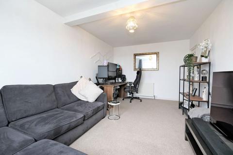 1 bedroom flat for sale, Cruickshank Crescent, Aberdeen AB12