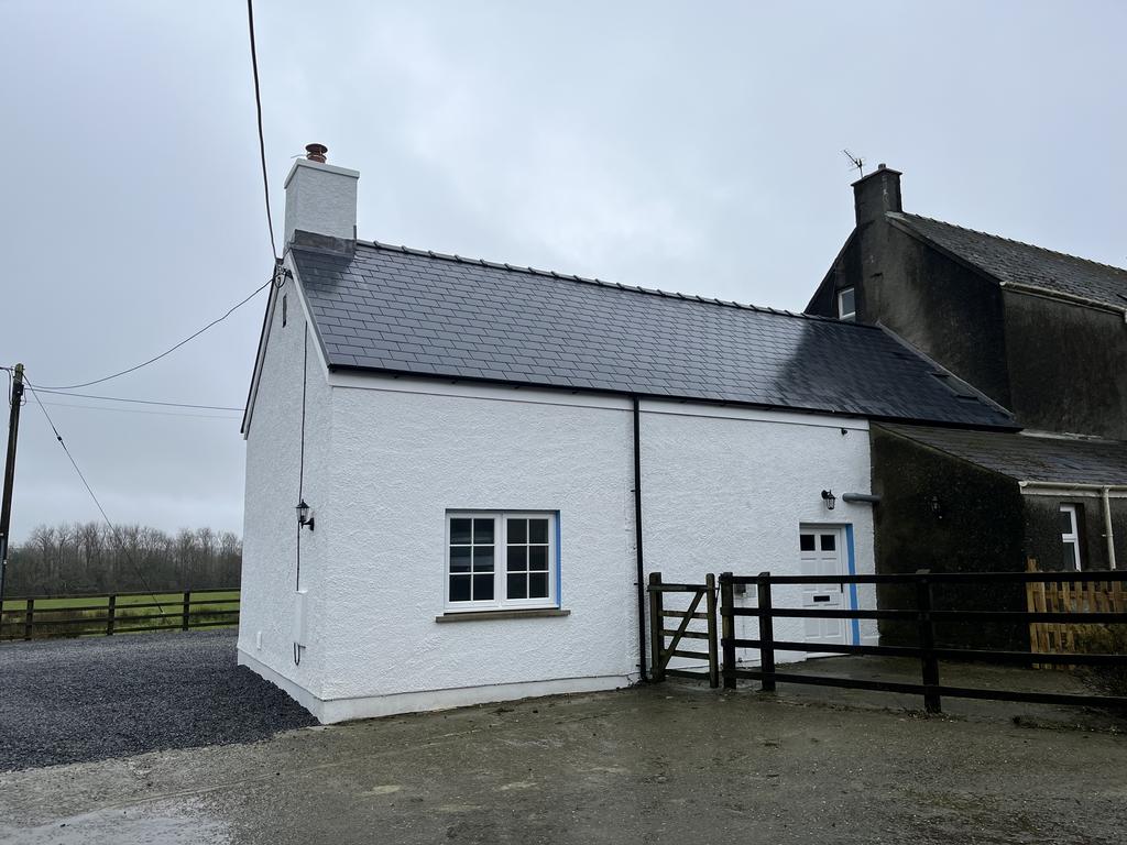 Rear elevation (main entrance door)