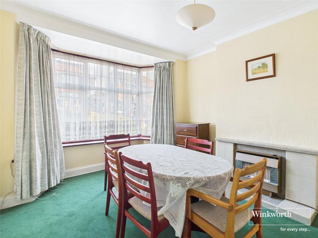 Reception/Bedroom