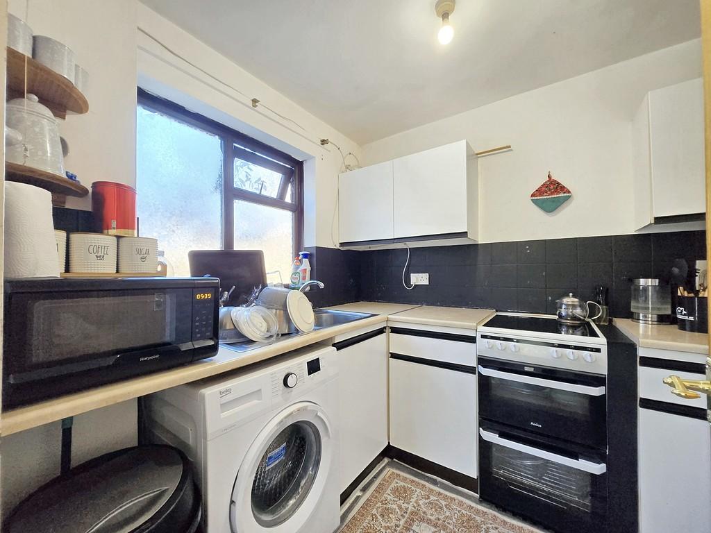 Kitchen 2