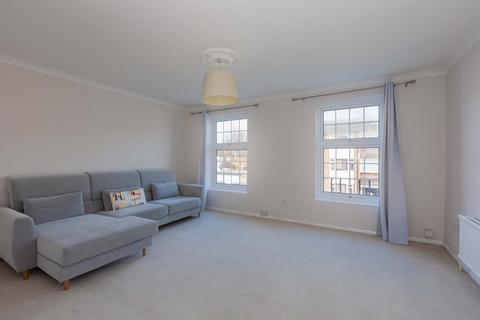 4 bedroom townhouse for sale, Wayside Mews, Maidenhead SL6