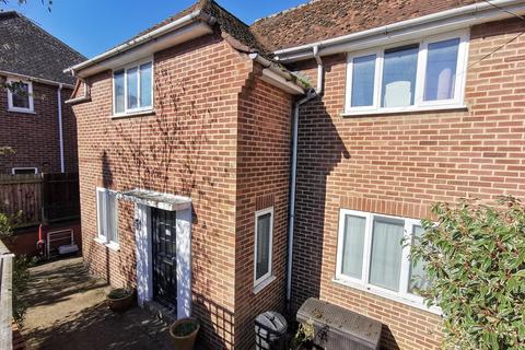 29 Throckmorton Road, Bungay, NR35 1JN